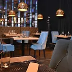 Admiral Hotel
